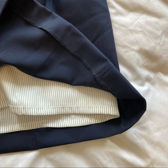 Brooks Brothers navy mini skirt with front pockets & purple trim - Picture 12 of 13